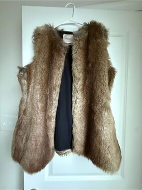 Zara Faux Fur Vest in Brown